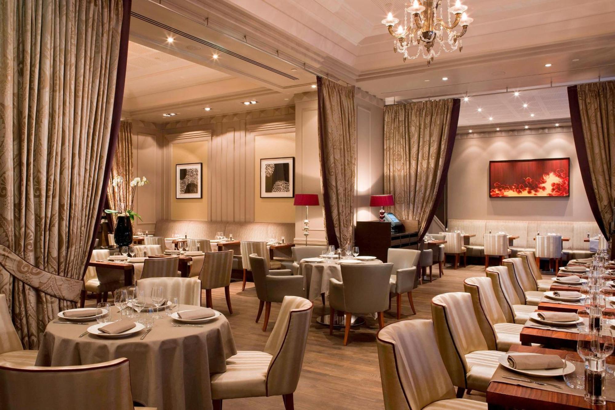 Paris Marriott Opera Ambassador Hotel Exterior photo